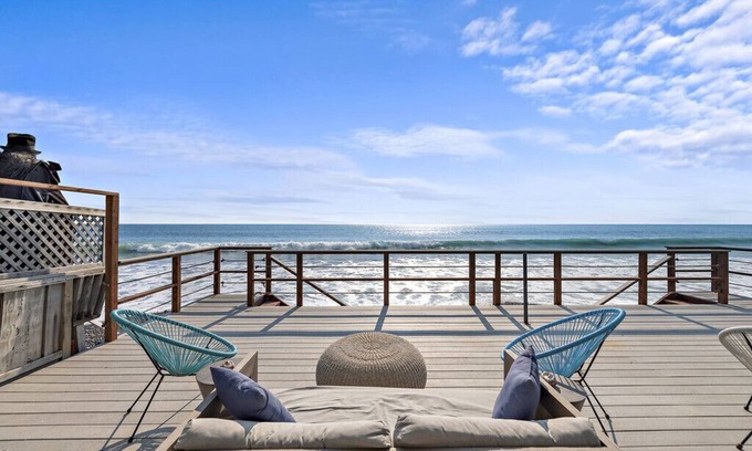 Capistrano Beach Cabaña | Cozy Beach Cottage On The Sand!