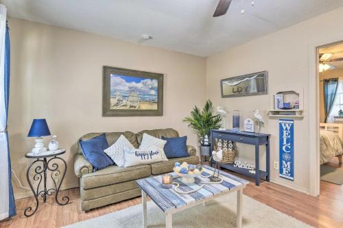 Aransas Pass Casa | Cozy BeachandFishing Cottage in Aransas Pass!