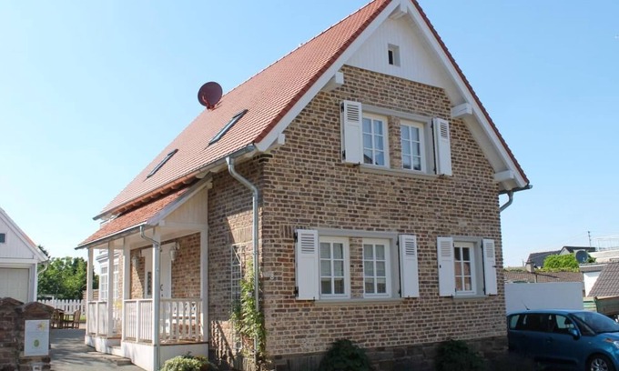 Dersdorf Casa | Acogedora casa de ladrillo con jardín cerca del mercado de Navidad de Colonia Bonn Phantasialand