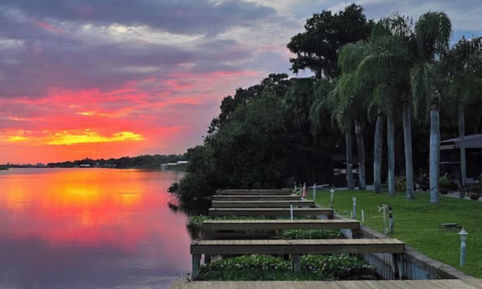 Okeechobee Cabina | Cozy Cabin & Majestic Sunsets