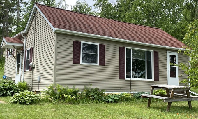 Babbitt Cabina | Cozy Cabin on Bear Island Lake