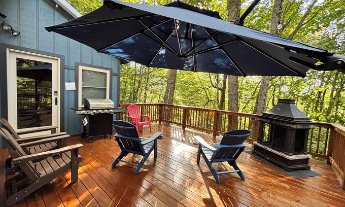 Charter Hills Cabina | Cozy cabin with boosted Wi-Fi, half a mile from Beech Ski Resort