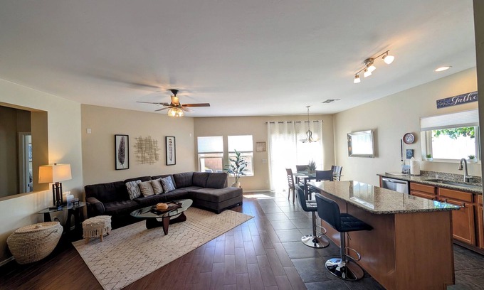 Rancho Vistoso Casa | Cozy Casa on cul-de-sac corner lot, heated spa, bring your fur baby!