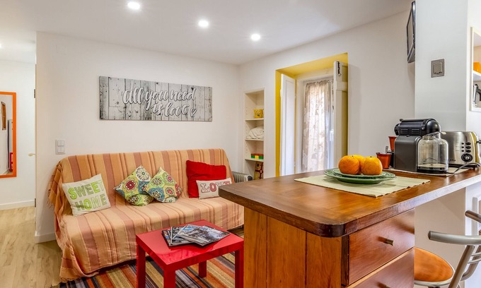 Sacramento Apartamento | Acogedor, céntrico y tranquilo - CHIADO. 2 minutos andando del Largo do Carmo