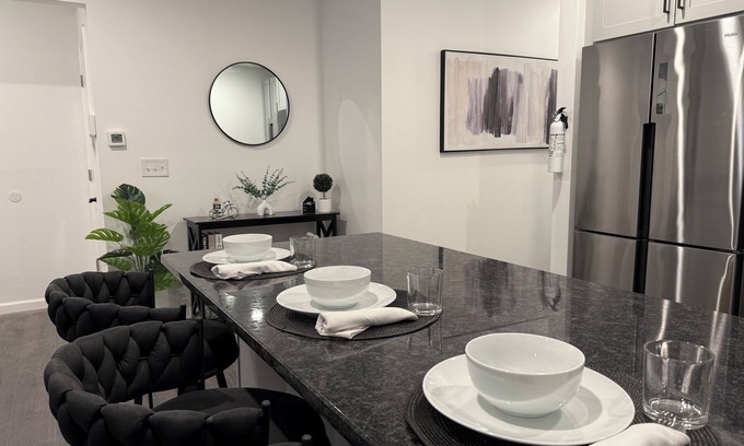 Lower Vailsburg Casa | Cozy & Contemporary 2 BD Apt Near Seton Hall University