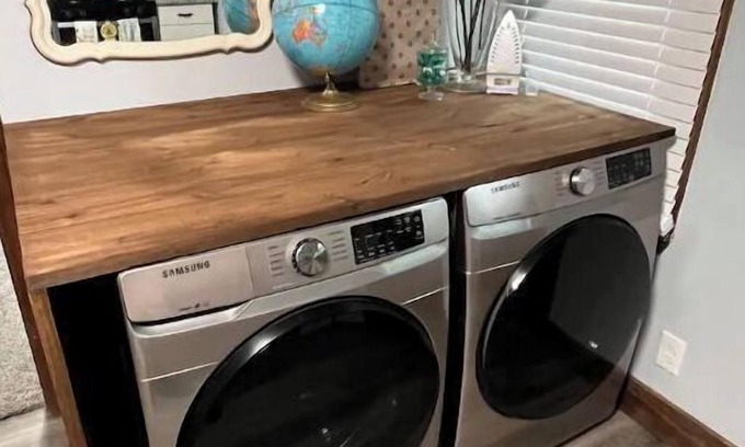 Tallmadge Casa | Cozy & Convenient 2BR House Perfect for Couples