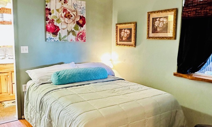 Camp Verde Cabaña | ☆Cozy Cottage 25 mins from Sedona in Camp Verde Dark Sky Community☆