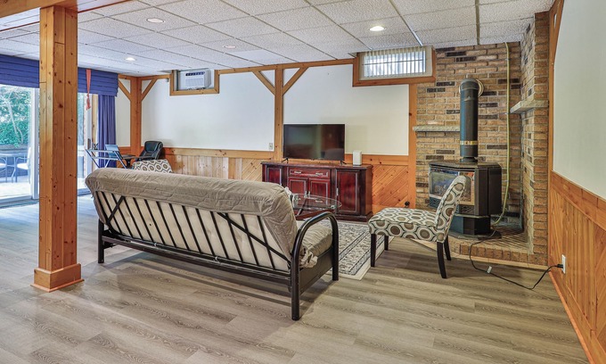 Thornhill Apartamento | Cozy Cottage-like Apartment at the Heart of Thornhill!