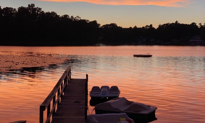Cloverdale Cabaña | ¡Empaque sus bolsas y váyase esta noche!