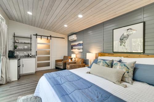 Cherokee Apartamento | Cozy Couples Retreat on Pickwick Lake with Hot Tub