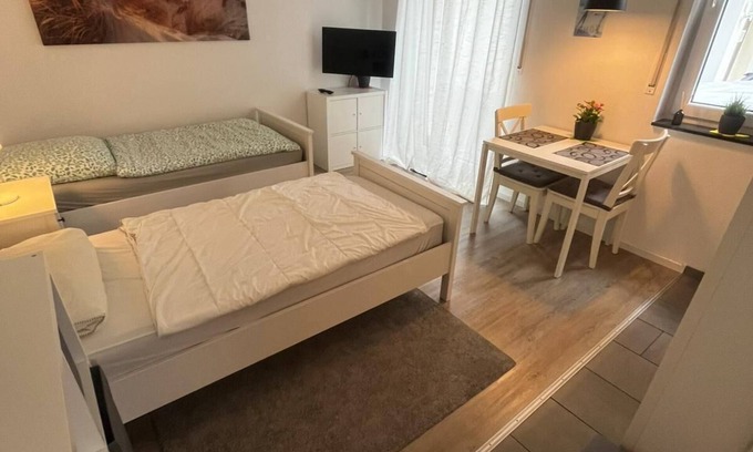 Schloss Holte-Stukenbrock Apartamento | Apartamento-Terraza-Baño privado