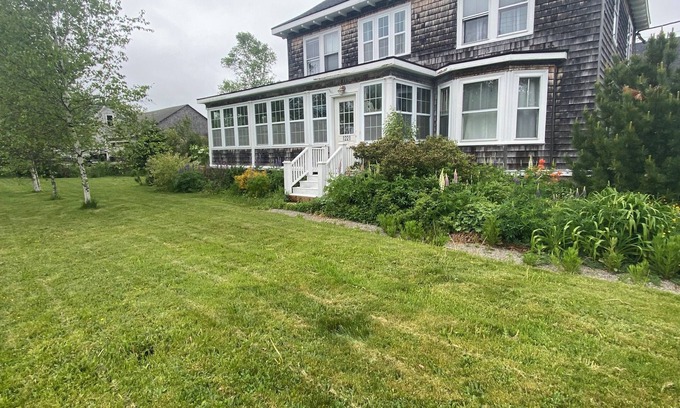 Harrington Casa | Cozy Downeast home lending you a base camp for all of Maine’s Vacationland!