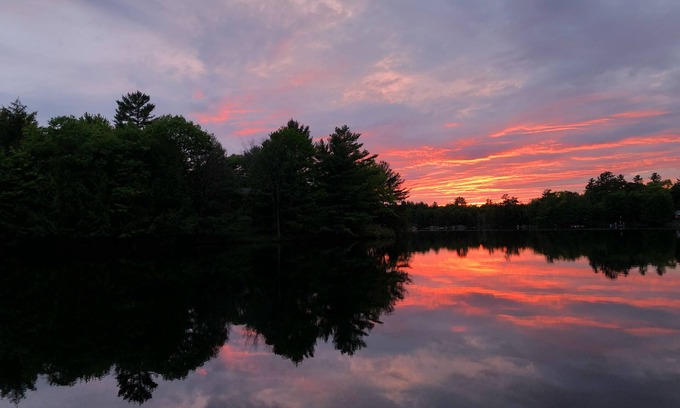 Severn Casa | Cozy Family Cottage - Perfect for playing on the water and evenings on the deck.