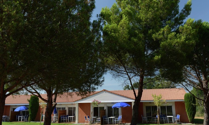 Salleles-d'Aude Casa | Acogedora casa de vacaciones con terraza rodeada de viñedos