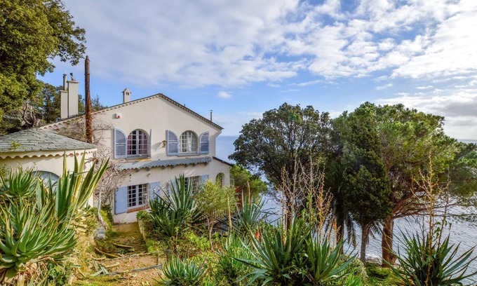 Brando Casa | Acogedora casa en Erbalunga