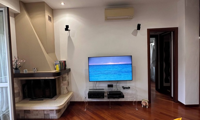 Parioli Apartamento | Cozy home in the Olympic Village for families or groups of up to 3 adults