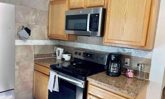 Northside Casa | Cozy House close To Downtown