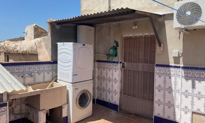 Cehegin Casa | Casa Rústica con Equipamiento Moderno en el Centro de Cehegín