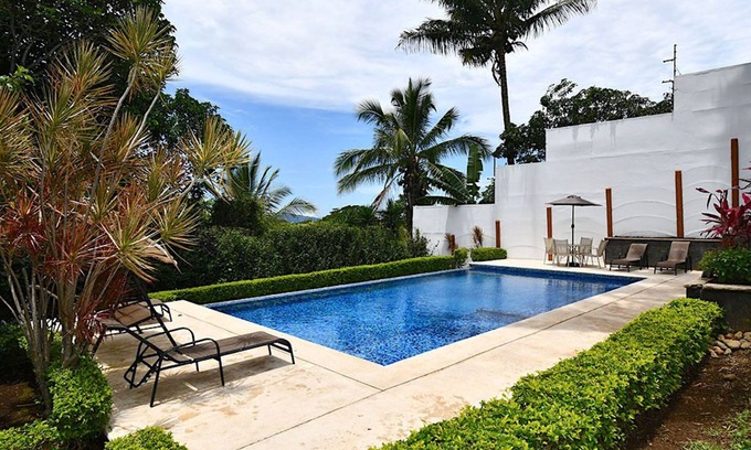 Lagos de El Coyol Casa | CASA ACOGEDORA EN LA GARITA. CERCA DEL AEROPUERTO, ZONA RURAL, PISCINA, PRIVACIDAD Y SERENIDAD