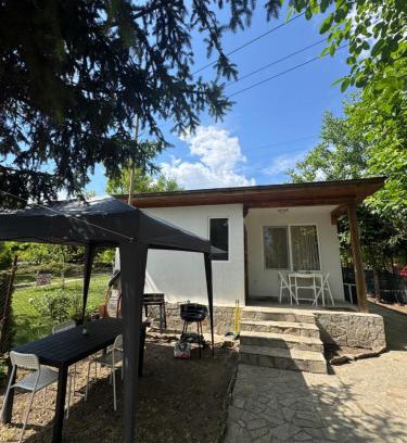 Varna Apartamento | Cozy House with Free parking