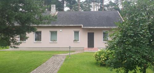 Narva-Joesuu Casa | Cozy house with sauna and terrace