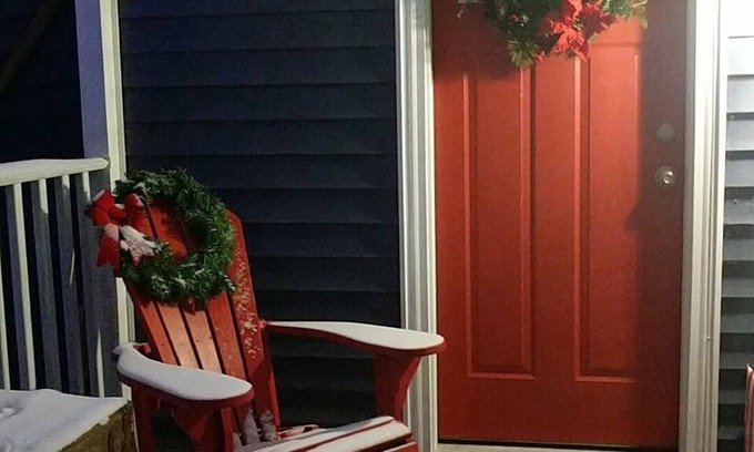 Saratoga Springs Casa | Cozy Lake Cottage!