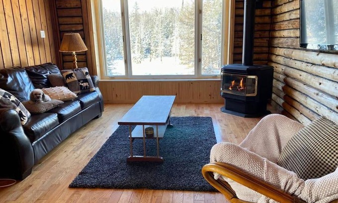 La Minerve Casa | Cozy log cottage