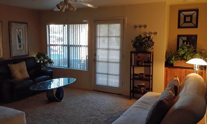 Central Scottsdale Condominio | Cozy McCormick Ranch Condominium Retreat