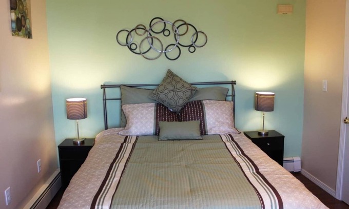 Revere Apartamento | Acogedor apartamento moderno de 2 dormitorios cerca de Boston
