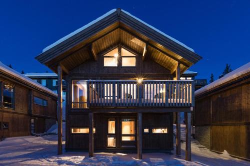 yer Casa | Cozy modern holiday villa with electric car charging, sauna and fireplace