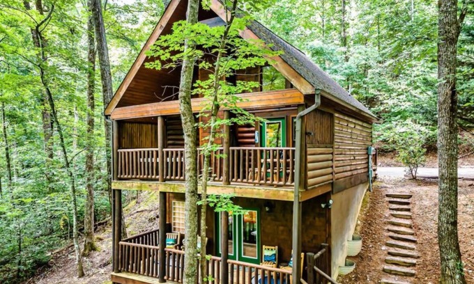 Wears Valley Cabina | Cozy Mountain Retreat 5 Min from Smokies Entrance.