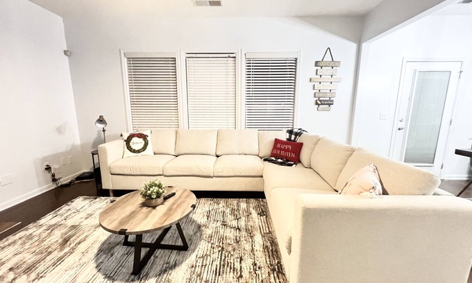 Buford Casa | 🌈✨ Cozy Newly Updated Home Sugar Hill Downtown⭐️⭐️⭐️⭐️⭐️