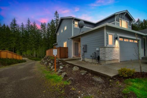 Port Orchard Apartamento | Cozy Oasis in Port Orchard - Private 1BR Suite with Trails