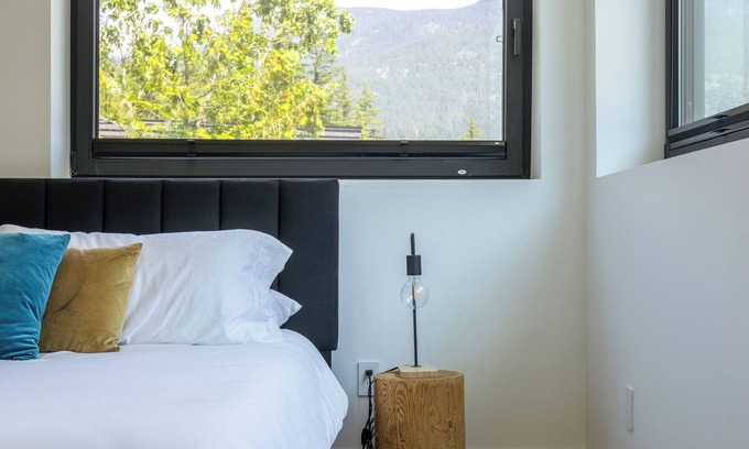 Pemberton Casa | Cozy One-bedroom suite in Pemberton - 30 mins from Whistler
