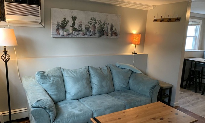 Copiague Casa | Cozy one bedroom