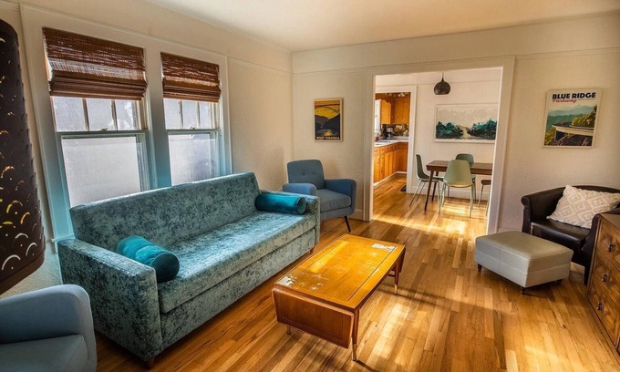 Summerlee Casa | Cozy, pet friendly house minutes from New River Gorge NP with large backyard