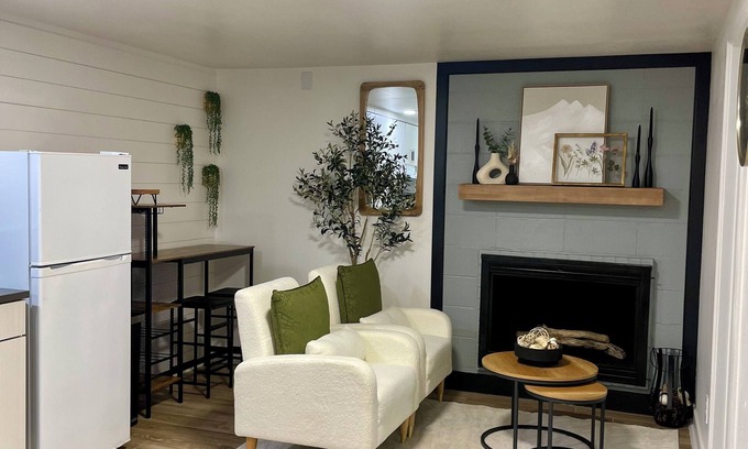 Des Moines Apartamento | Cozy PNW MIL Suite