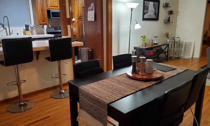 Harbor Casa | Cozy Private Home in Lakewood