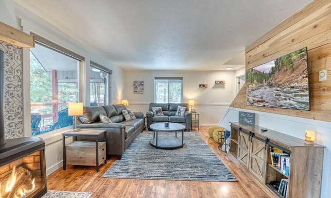 Garden Valley Cabina | Cozy remodeled cabin in Garden Valley
