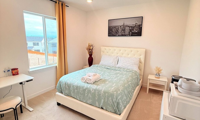 Bonney Lake Casa | Cozy Retreat, Room 2, Near Mt Rainier, Seattle,nNational parks