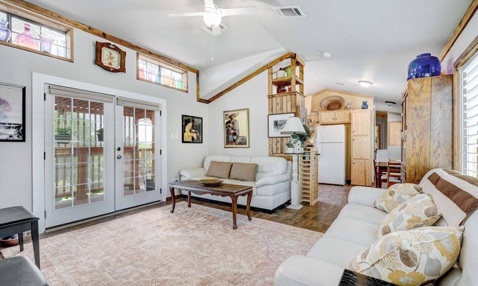 Del Valle Cabina | ACOGEDOR, CABINA FRENTE AL RÍO, PRIVADO, ROMÁNTICO Y * FIESTAS ¡OK!