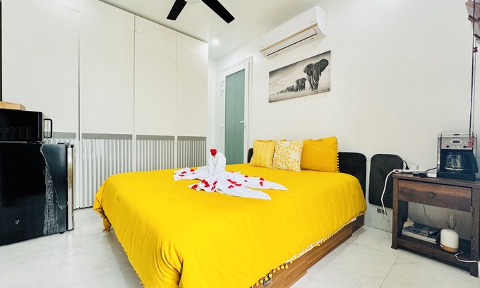 Leeward Settlement Cama Y Desayuno | Cozy room/bath, Ocean Pearl–Near Sunset Beach, Gracebay, Golf, Marina in Leeward