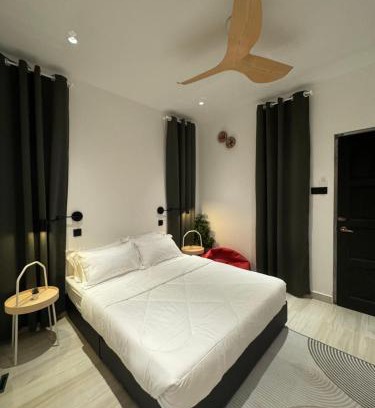 Central Seberang Perai Casa | Cozy Scandinavi Guest room - Queen Bed, Free Netflix, Prime & Wi-Fi Near Bukit Mertajam