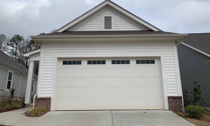 Oxford Casa | Cozy Southern Retreat, 4 Spacious Bedrooms, Massage Chair, 8 Mins to Ole Miss