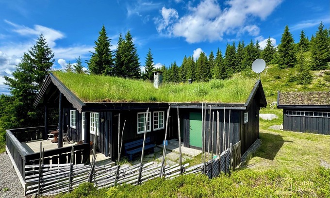 Ringsaker Casa | Cozy spacious cabin with sauna at Natrudstilen