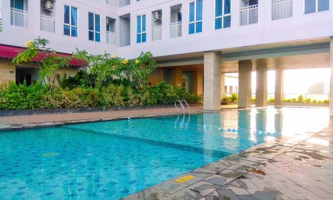 Bekasi Timur Apartamento | Cozy Stay and Strategic Studio Apartment at Grand Dhika City