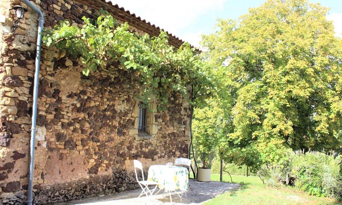 Mazeyrolles Cabaña | Casa rural con encanto, chimenea, jardín, barbacoa y cerca de Monpazier
