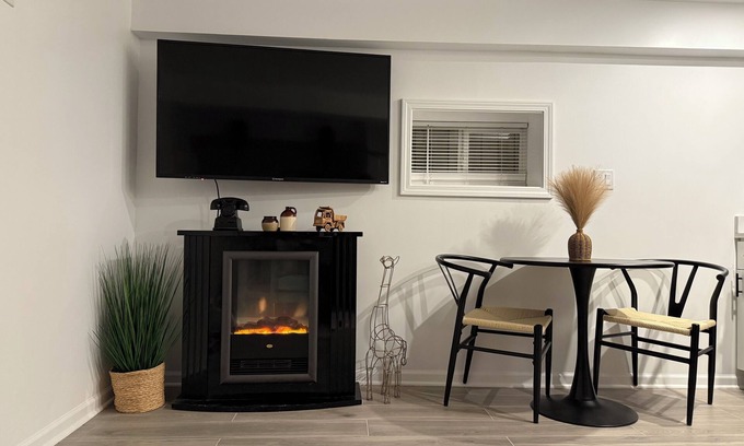 Edgewater Apartamento | Cozy studio in Andersonville Chicago