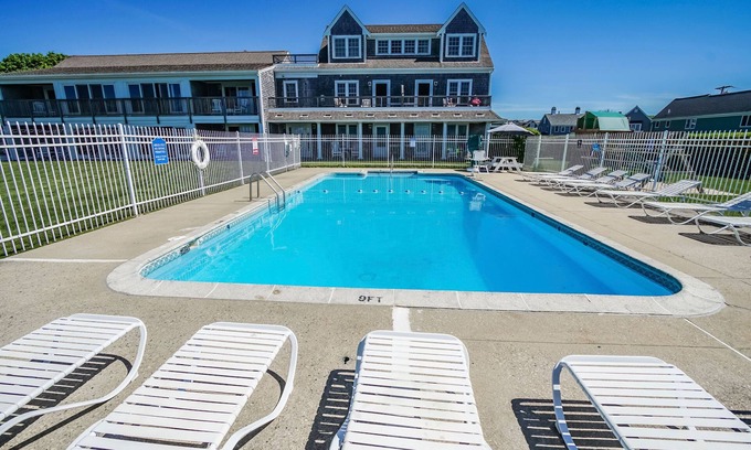 Falmouth Apartamento | Cozy Studio Near Surf Drive Beach