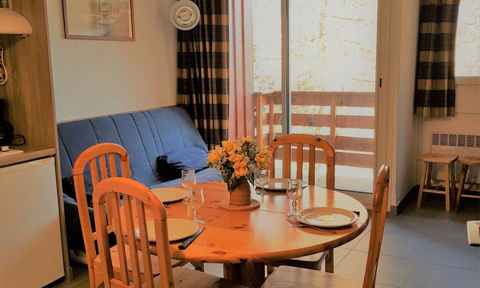 Orcieres-Merlette Apartamento | Cozy Studio with Balcony, Close to Slopes and Shops, Sleeps 3 - RPP1 #129